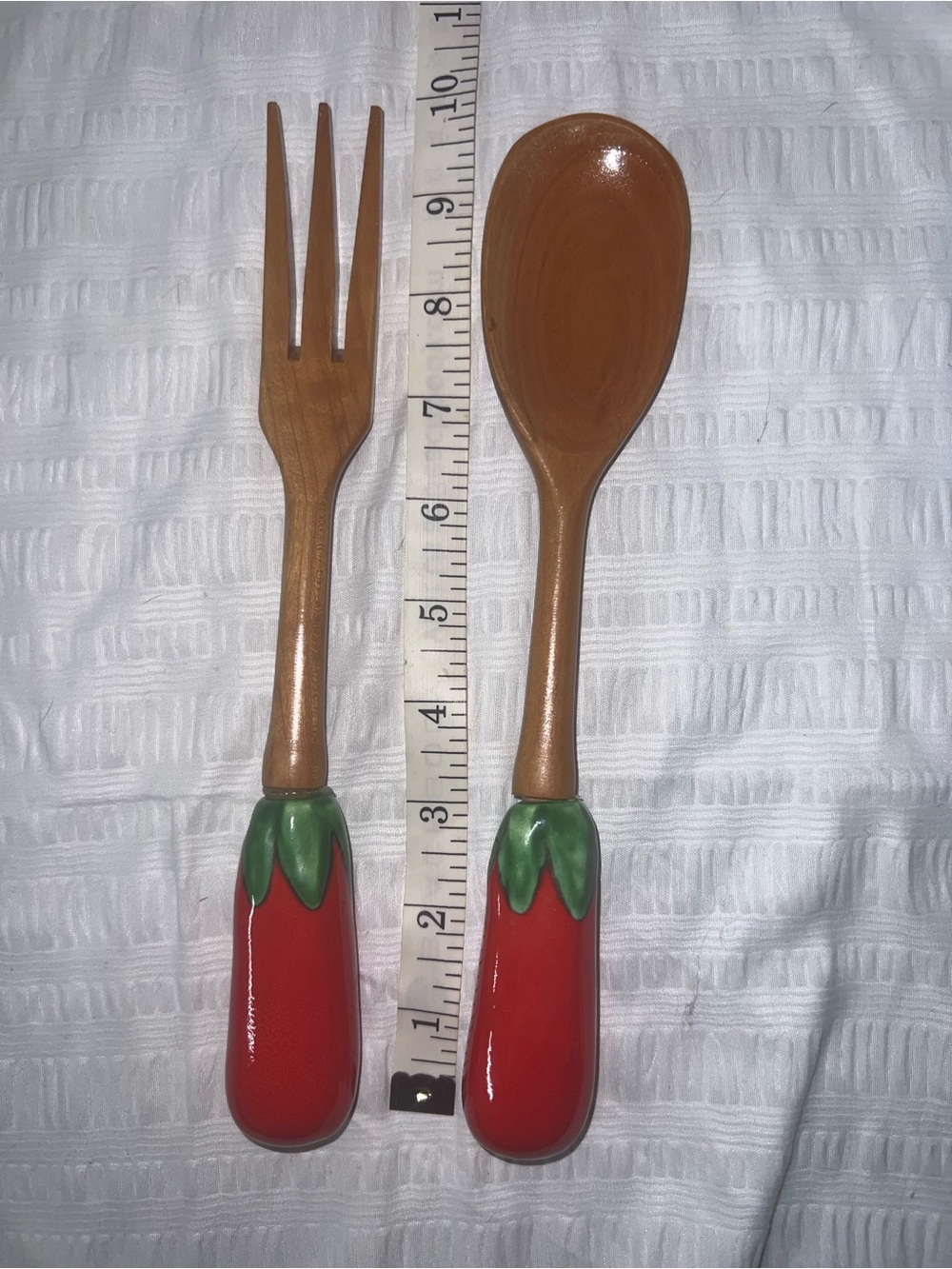Wooden Salad Serving Set with Red Tomato Handles
